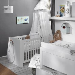 foto 2 BOEK afbeelding  KINDERKLEDING > BABYKAMER > KLAMBOE / HEMEL / SLUIER